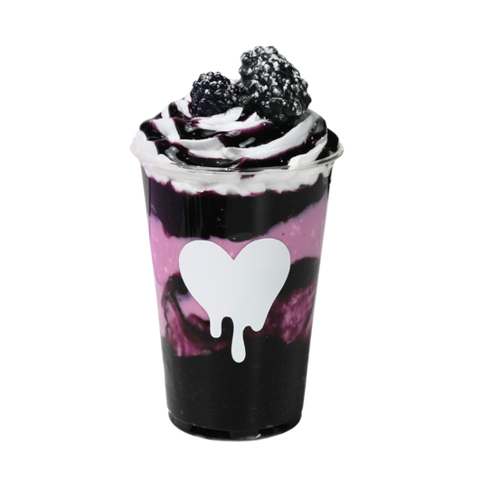 Midnight berries Lovepuccino